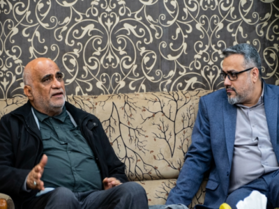 نماینده خرمشهر در دیدار با مدیرعامل توسعه نیشکر تأکید کرد:صنعت نیشکر، پیشران توسعه اقتصادی خوزستان است/دکتر محمودی: با تعامل سازنده، آینده‌ای پایدار برای صنعت نیشکر رقم می‌خورد