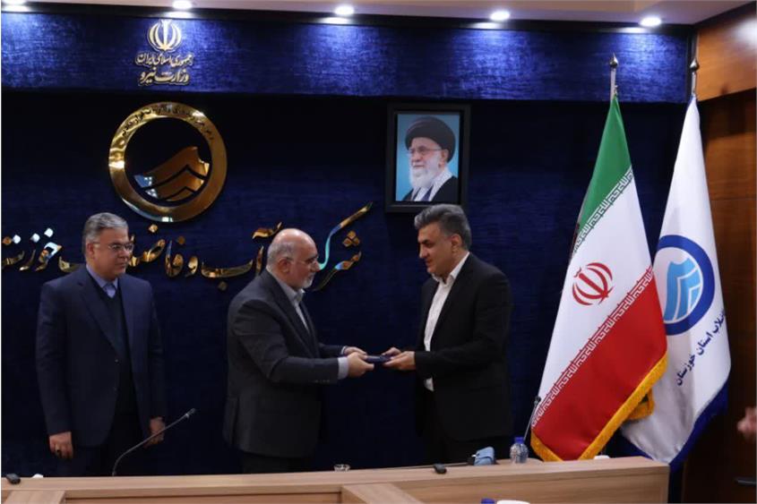 حاتمی سرپرست شرکت آب و فاضلاب خوزستان شد